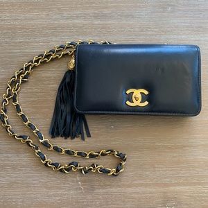 Dark Navy Imitation Channel